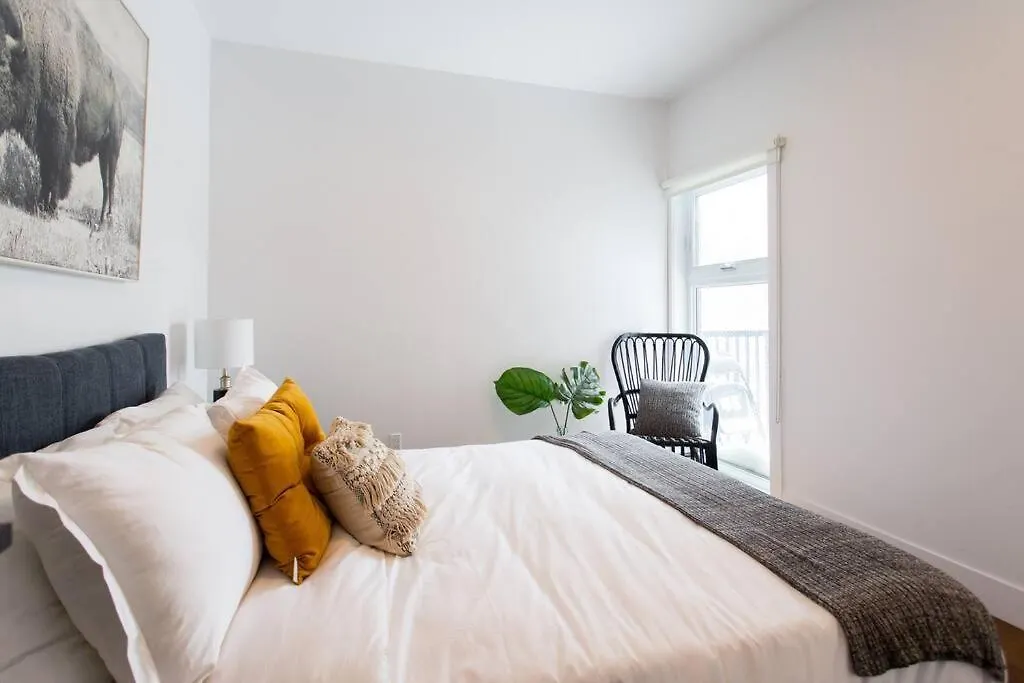 Sleek Condo In The Heart Of Little Italy By Den Stays Montreal Apartment